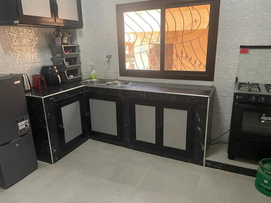 Appartement A Residence Mamouja Dakar Esterno foto